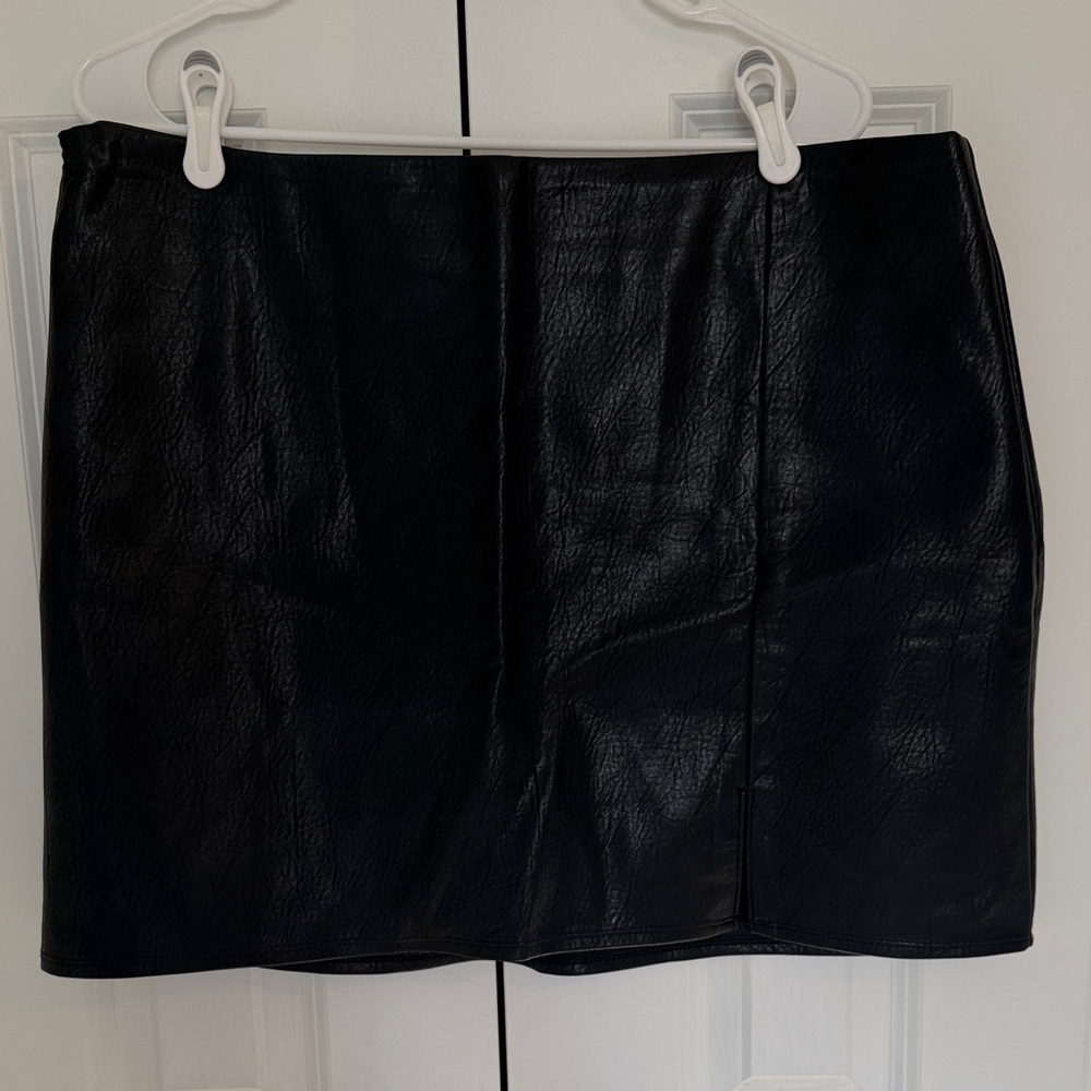 Old Navy Black Faux Leather Mini Skirt